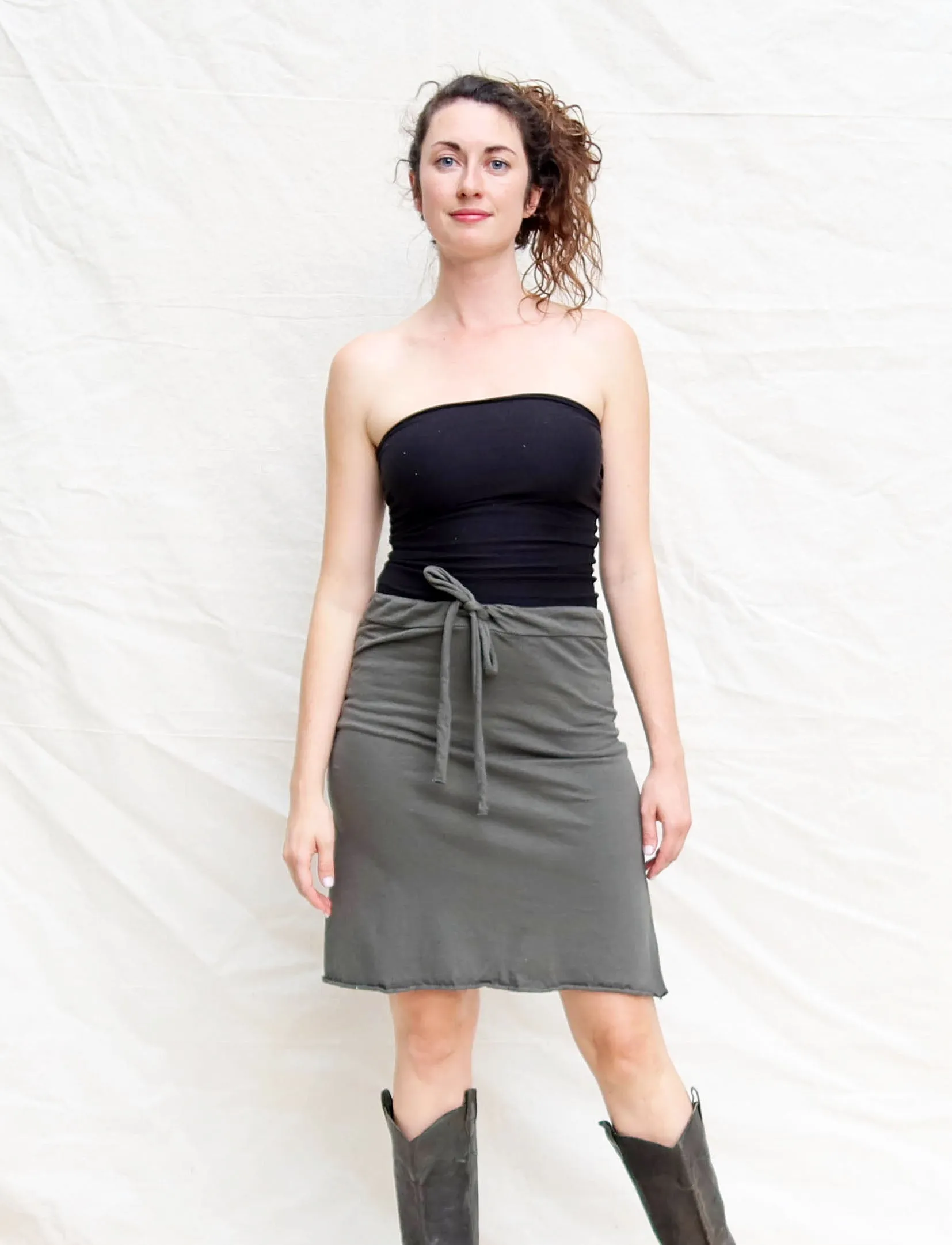 Drawstring Waist Simplicity Short Skirt