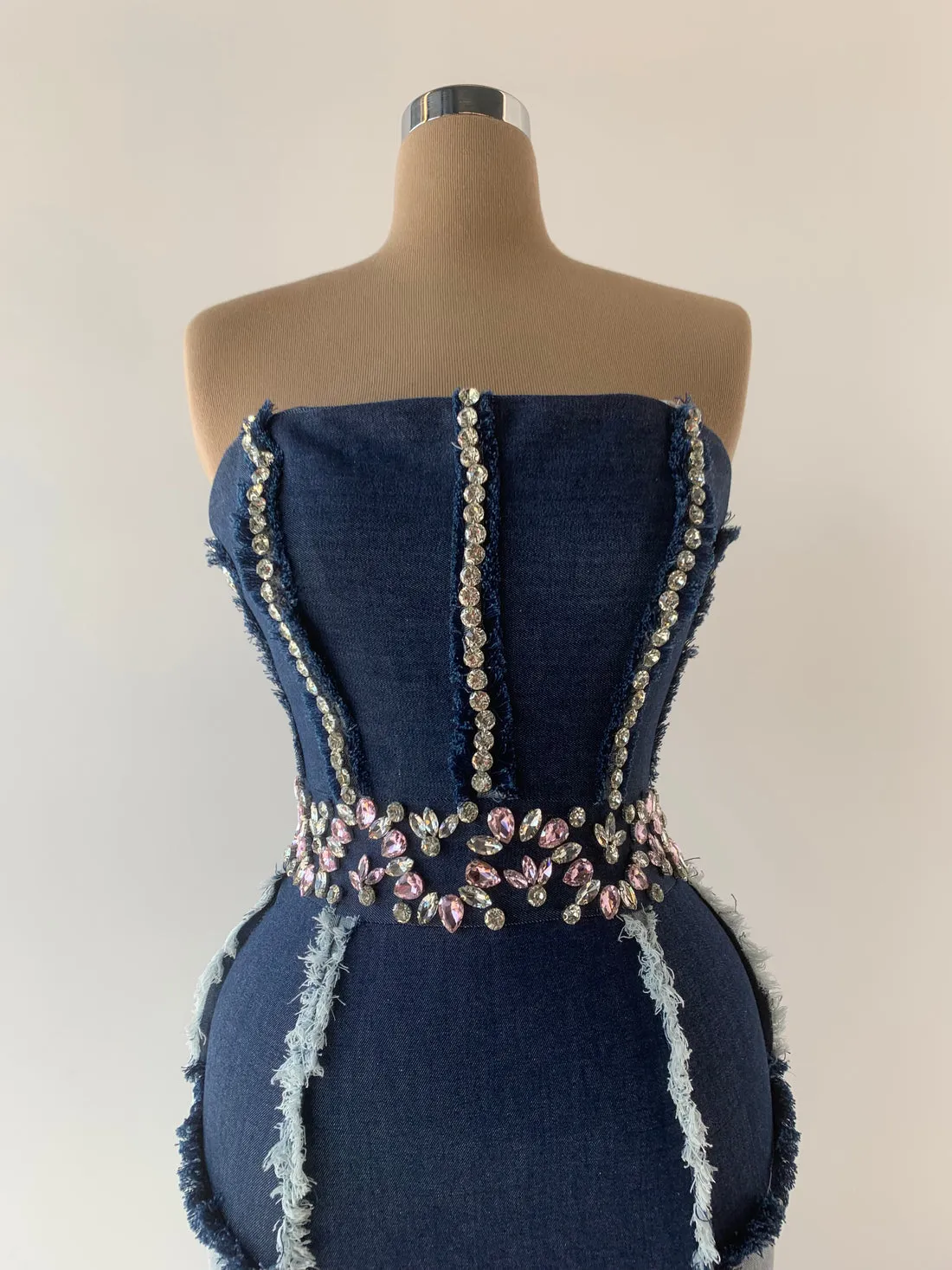 Enlivened Strapless Evening Dress