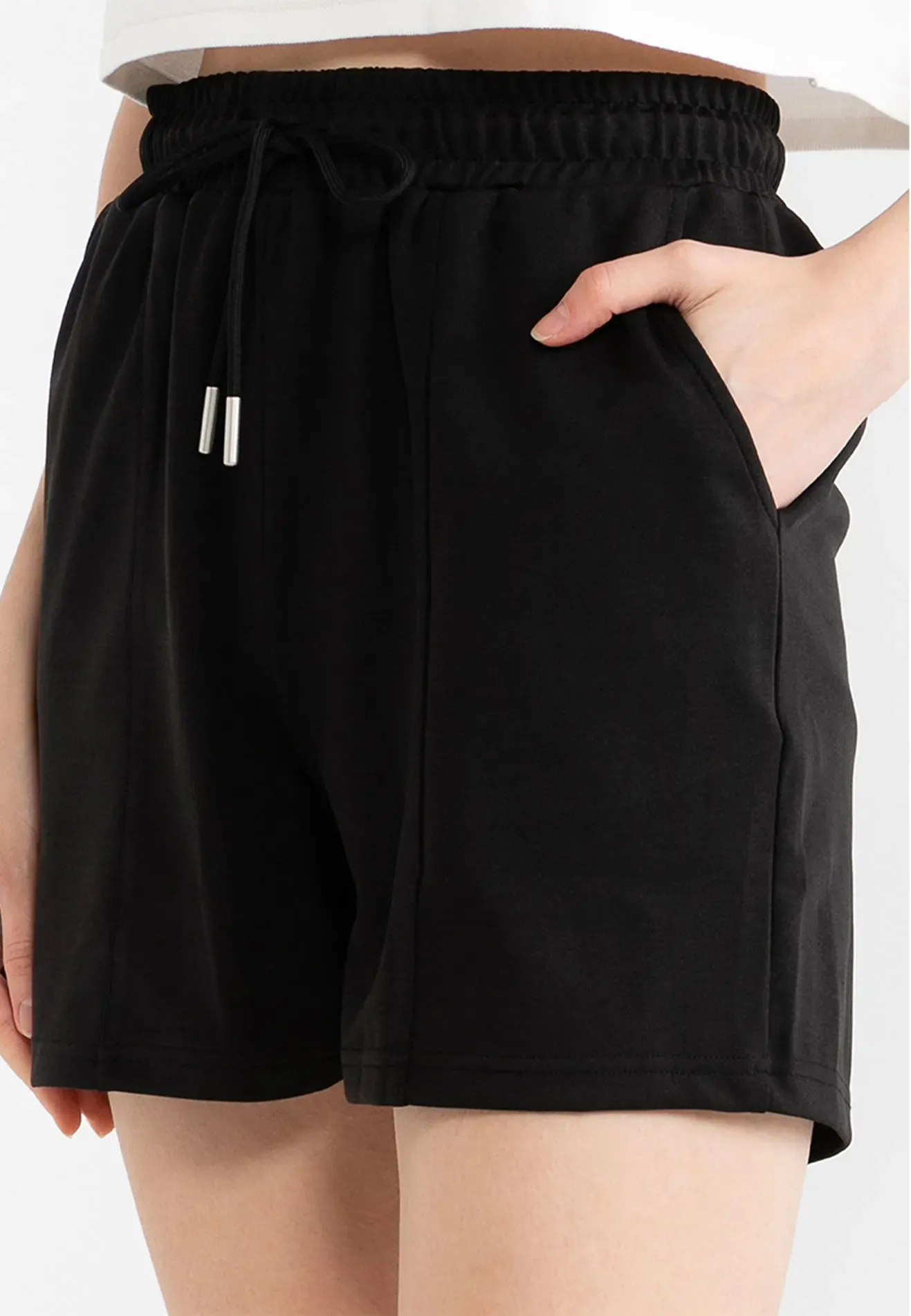 VOIR JEANS Hey Summer Collection: Drawstring Elastic Waist Casual Shorts