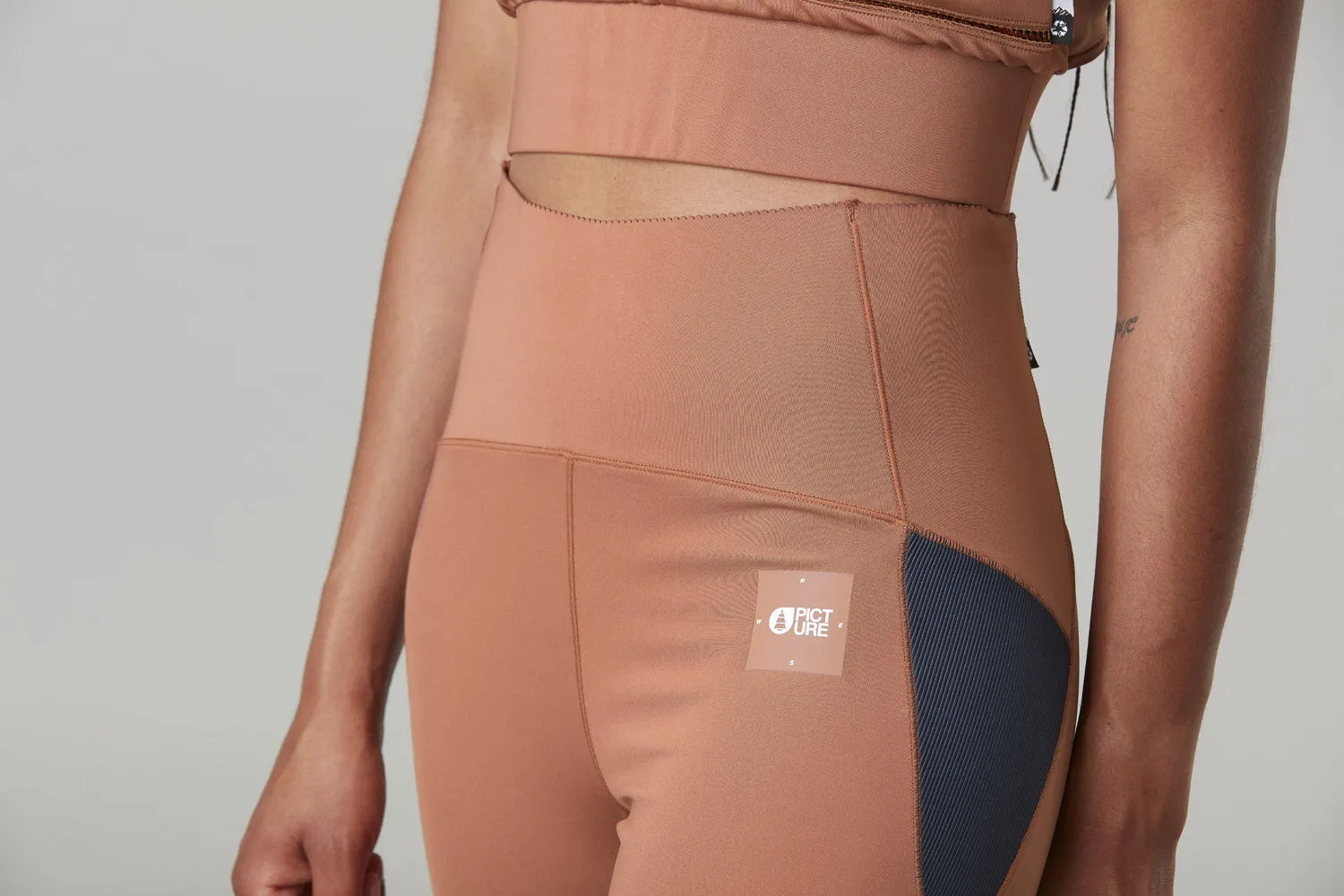 W's Cidelle 7/8 Tech Leggings - Recycled Polyester